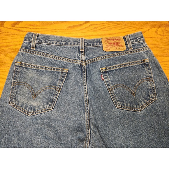 Vintage Levis 505 Jeans‎ Mens 34x32 Blue Light Wash Cotton Regular Fit - Picture 2 of 4